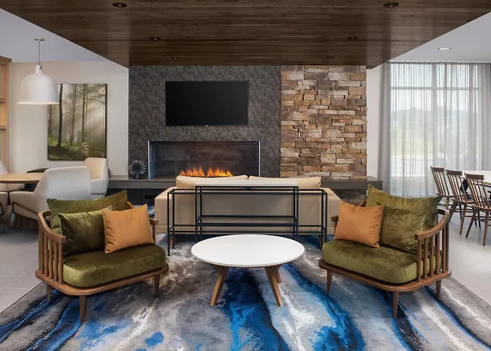 Fairfield Inn & Suites By Marriott Knoxville Lenoir City/I-75
