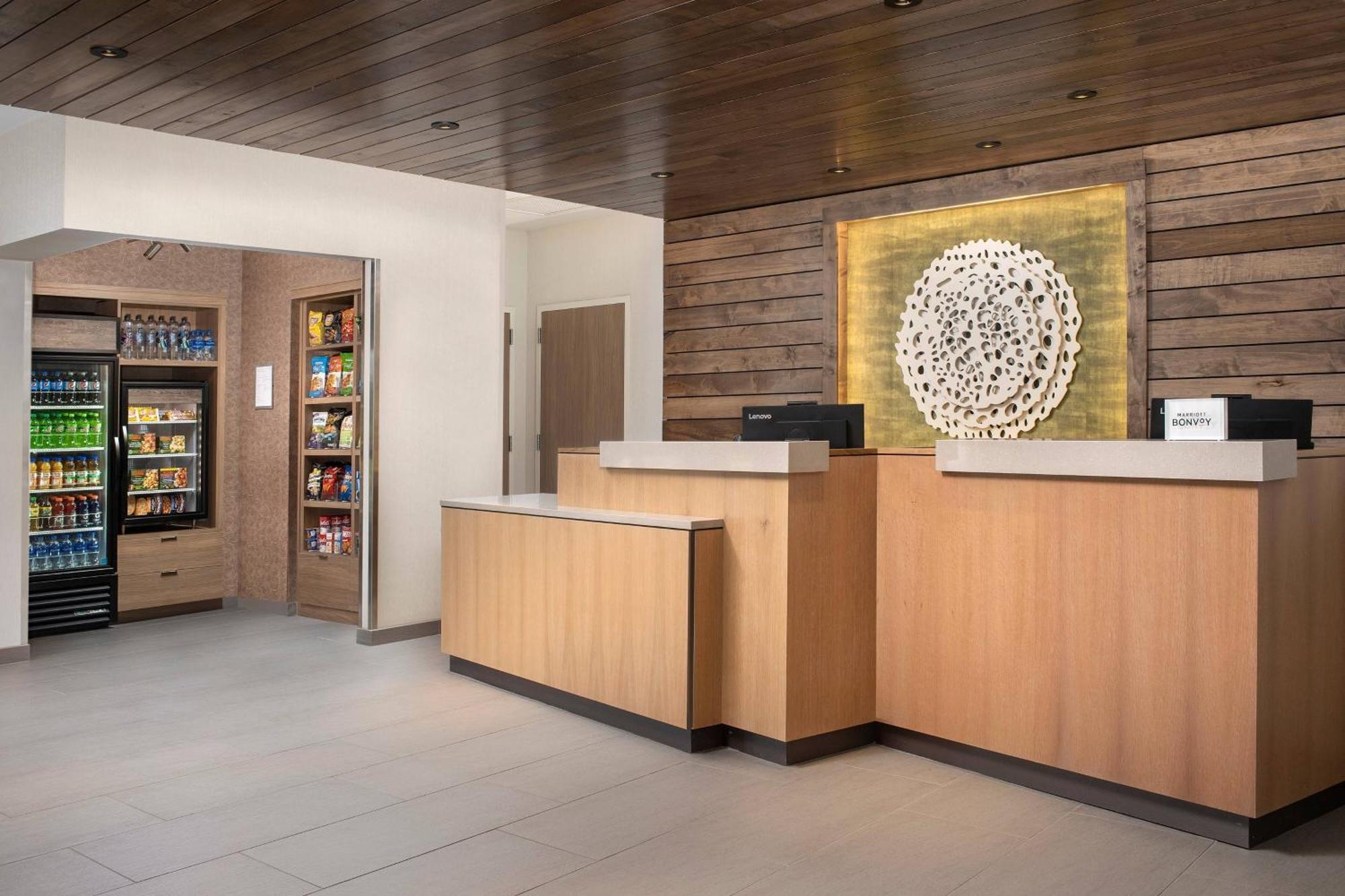 Hotel Fairfield & By Marriott Knoxville Lenoir City/i-75 3*