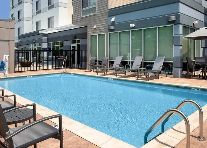 Fairfield Inn & Suites By Marriott Knoxville Lenoir City/I-75
