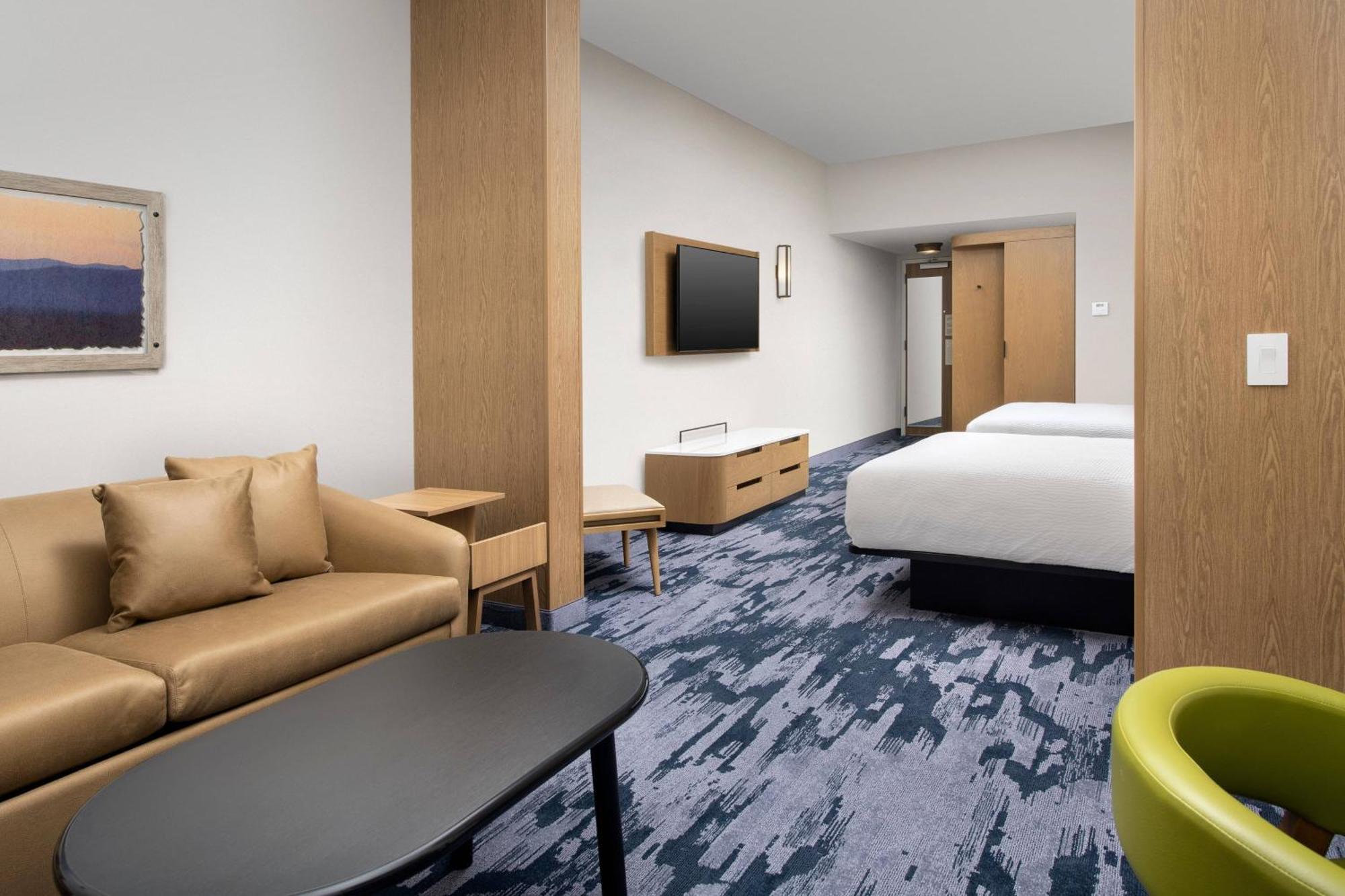 Fairfield & By Marriott Knoxville Lenoir City/i-75